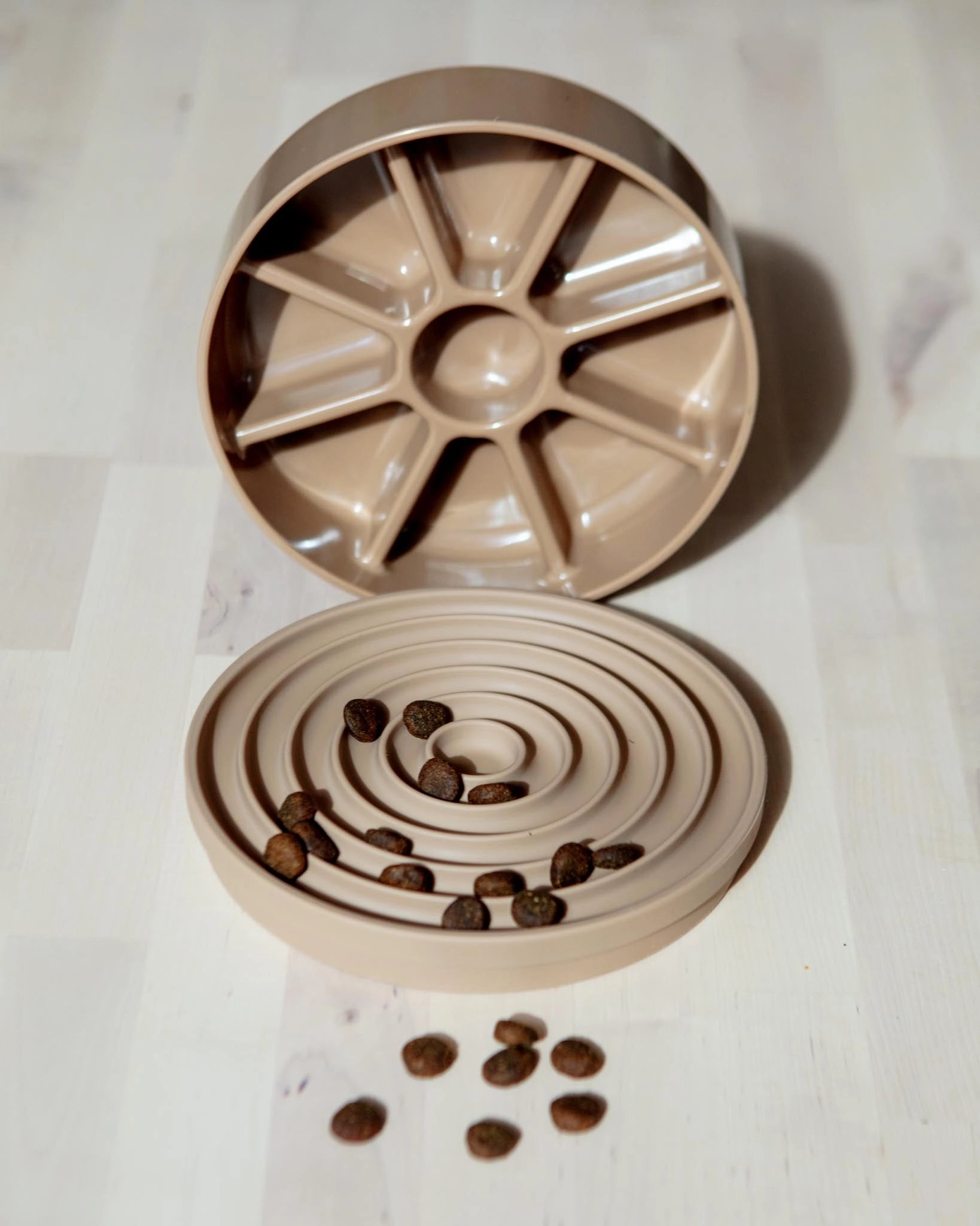 3-in-1 Bento Elevated Slow Feeder   Lick Mat