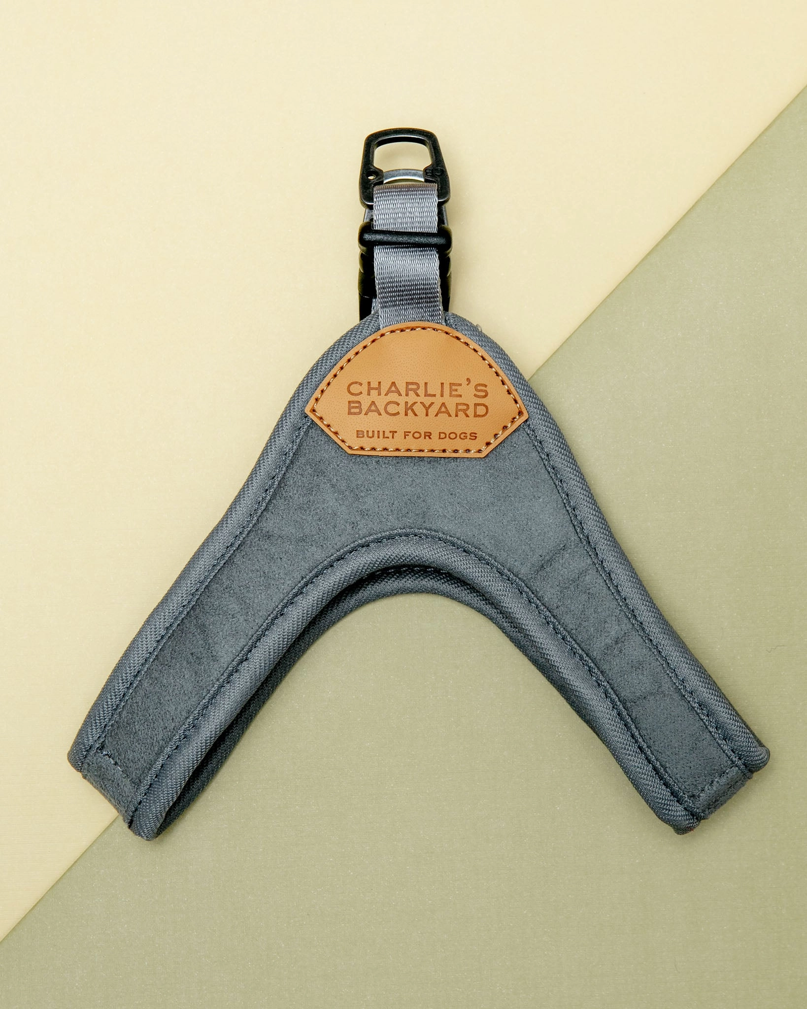 Buckle Up Easy Dog Harness in Gray