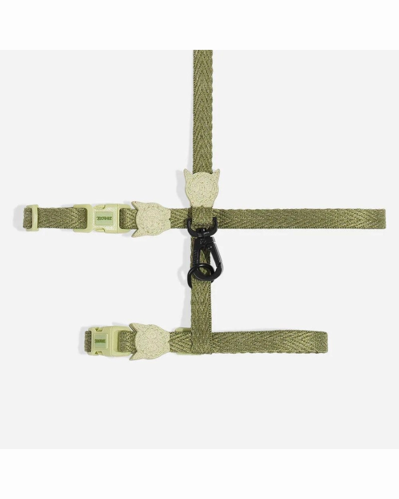 Cat Harness with Leash in Moss