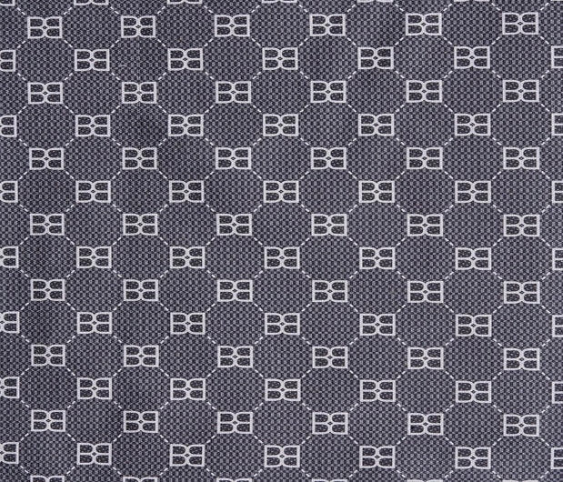 Cosmopolitan Crate Mat | Signature Noir Microvelvet