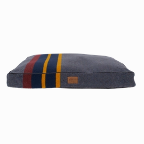 Pendleton Vintage Camp Napper | Lake